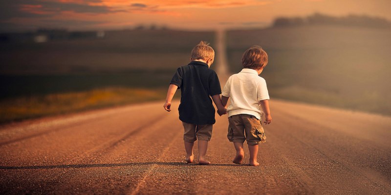 Giải mã về mơ thấy anh em trong nhà 